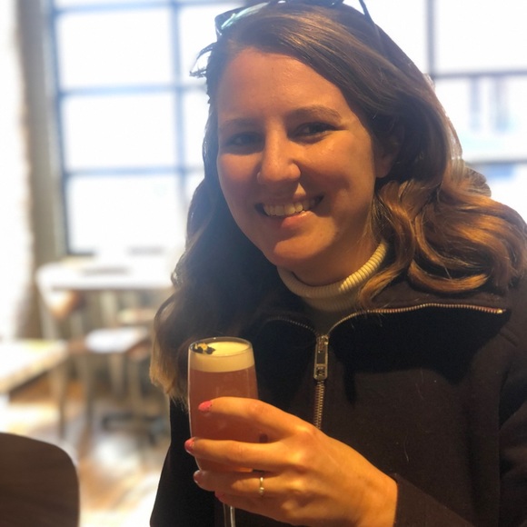 Meet your Posher, Maggie - Picture 7 of 7